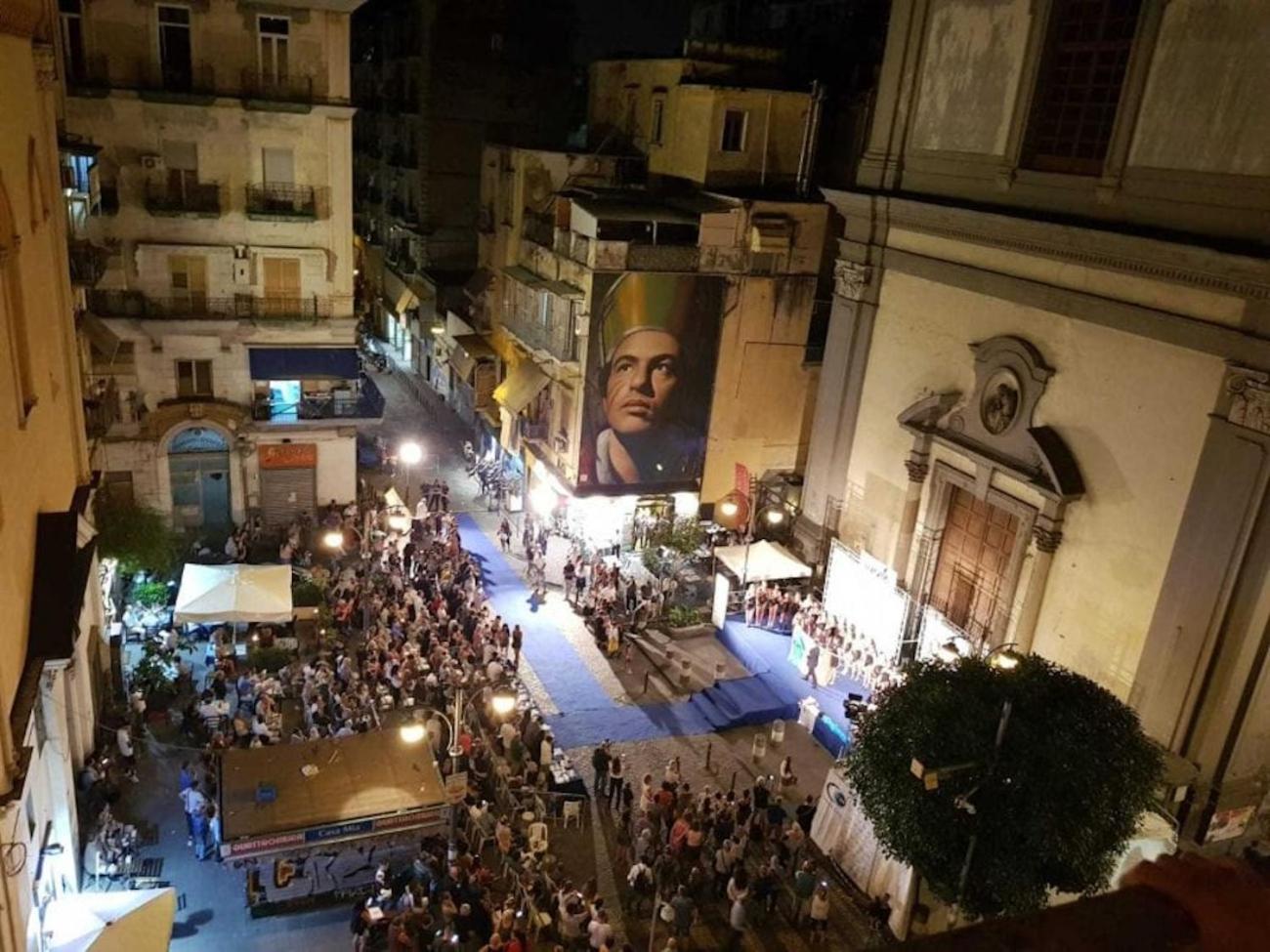 Mithra Apartment Centro Storico Napoli Esterno foto